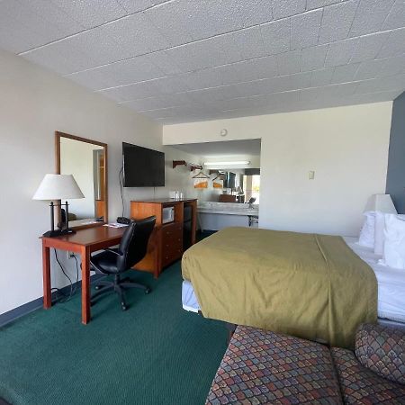 Horseshoe Curve Lodge Алтуна Экстерьер фото